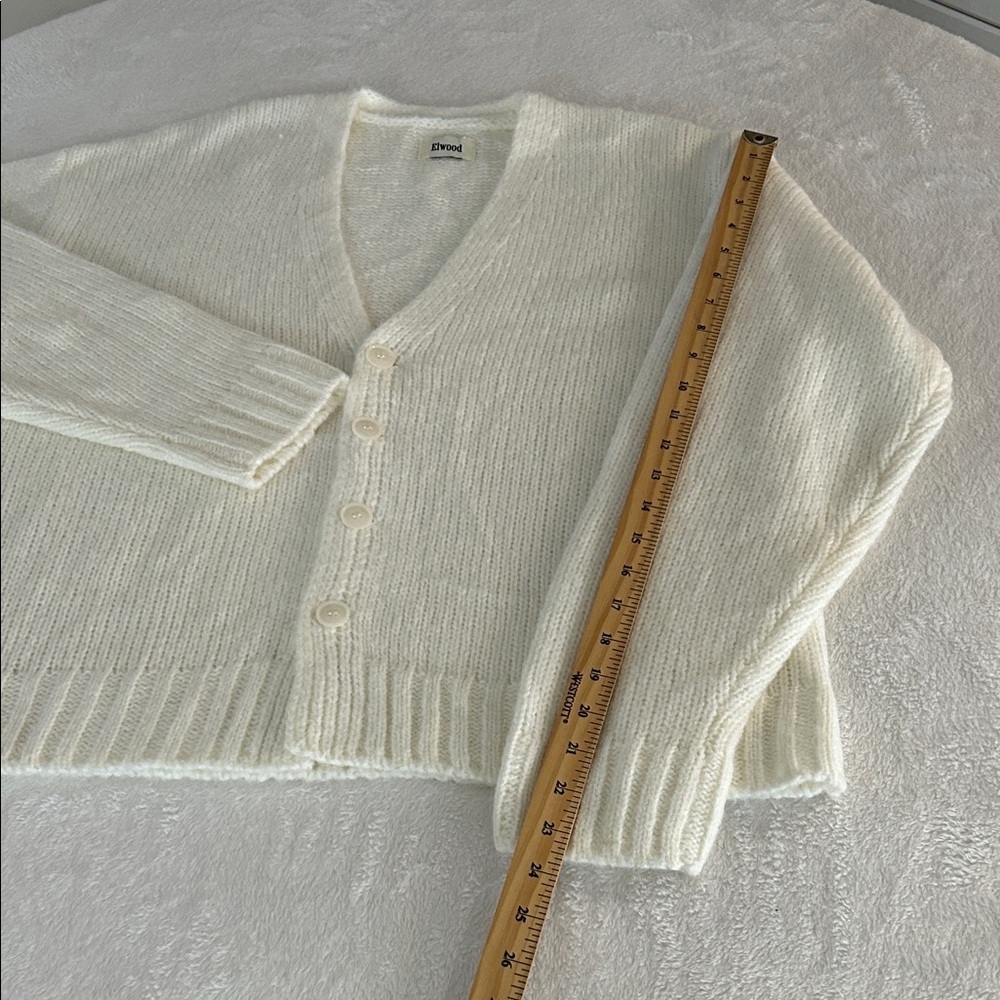 Elwood Mohair/Wool Blend Women's White Cardigan Sweater. - Picture 8 of 11